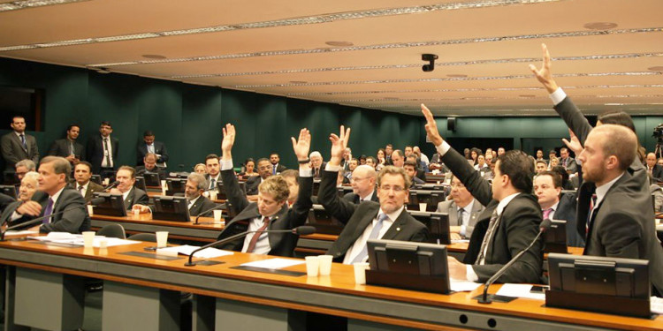 NOVO vota para impedir aumento do Fundo Eleitoral na Comissão Mista de Orçamento NOVO vota para impedir aumento do Fundo Eleitoral na Comissão Mista de Orçamento