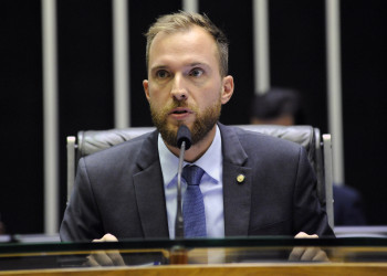 Vinicius Poit protocola projeto para por fim à saída temporária de condenados em datas comemorativas