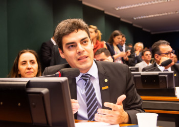 NOVO avalia que reestruturação de carreira de militares compromete ajuste fiscal e apresenta recurso