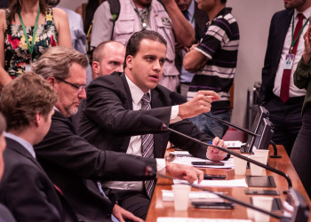 Bancada do NOVO tenta barrar aumento do Fundo Eleitoral