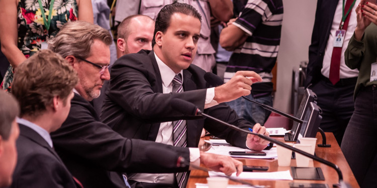 Bancada do NOVO tenta barrar aumento do Fundo Eleitoral Bancada do NOVO tenta barrar aumento do Fundo Eleitoral