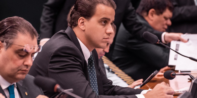 NOVO é favorável a projeto que facilita doação de alimentos e combate o desperdício NOVO é favorável a projeto que facilita doação de alimentos e combate o desperdício