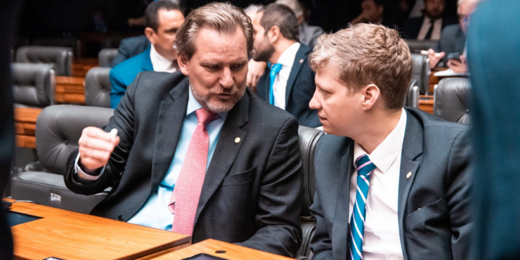 Medida Provisória reduz encargos do Sistema S Medida Provisória reduz encargos do Sistema S