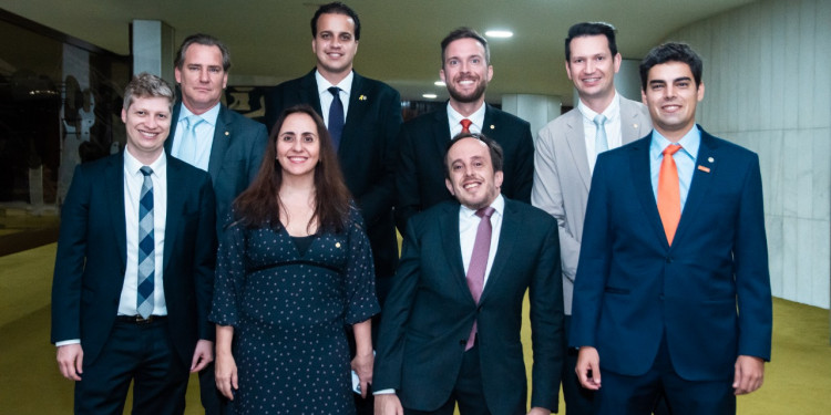 Bancada do NOVO solicita redução das verbas de gabinete e das cotas parlamentares Bancada do NOVO solicita redução das verbas de gabinete e das cotas parlamentares