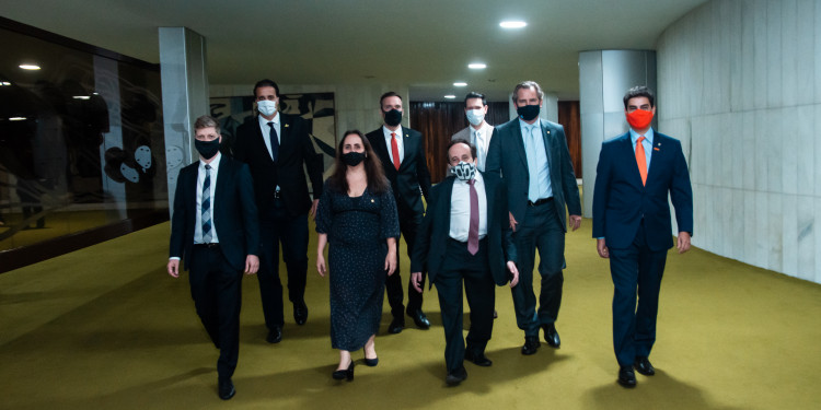 Bancada do NOVO repudia revogação de trecho da Lei da Ficha Limpa Bancada do NOVO repudia revogação de trecho da Lei da Ficha Limpa