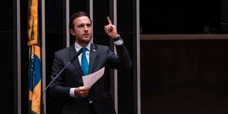 MP que cria o programa Casa Verde e Amarela é aprovada na Câmara MP que cria o programa Casa Verde e Amarela é aprovada na Câmara