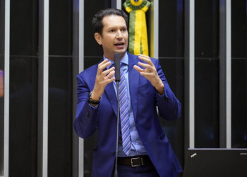 Com apoio da bancada do NOVO, Câmara amplia autorização para compra de vacina pelo setor privado Com apoio da bancada do NOVO, Câmara amplia autorização para compra de vacina pelo setor privado