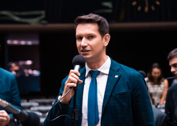 Câmara volta a analisar projeto de igualdade salarial entre homens e mulheres