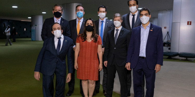 Bancada do NOVO avalia projeto que altera Lei de Improbidade Administrativa é retrocesso no combate à corrupção Bancada do NOVO avalia projeto que altera Lei de Improbidade Administrativa é retrocesso no combate à corrupção