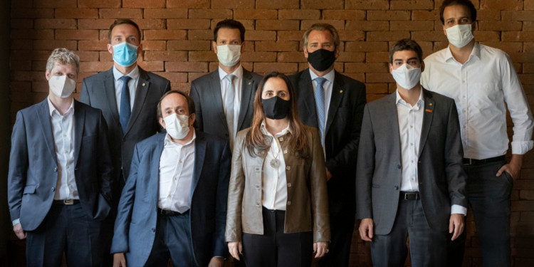 Bancada do NOVO quer suspender decreto que aumenta alíquota do IOF Bancada do NOVO quer suspender decreto que aumenta alíquota do IOF