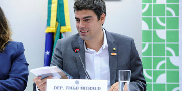 Conselhos profissionais são elo perdido da reforma trabalhista Conselhos profissionais são elo perdido da reforma trabalhista