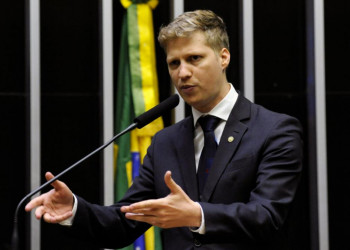 ‘É papel do Congresso mudar isso’, diz líder do Novo sobre derrota da Lava Jato no STF