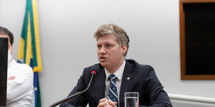 Líder do Novo, Marcel Van Hattem, é convidado para relatar reforma Líder do Novo, Marcel Van Hattem, é convidado para relatar reforma