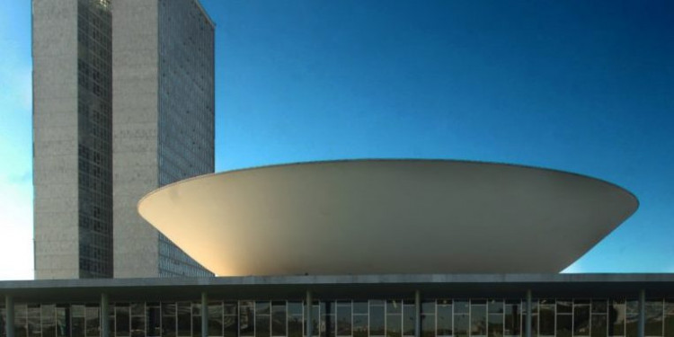 Lideranças da Câmara se reúnem para discutir reformas e agenda positiva Lideranças da Câmara se reúnem para discutir reformas e agenda positiva