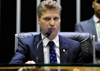 Líderes defendem que mudanças na Previdência sejam feitas na comissão especial, e não na CCJ