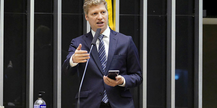 Van Hattem: “Maia nunca parou de articular a Previdência” Van Hattem: “Maia nunca parou de articular a Previdência”