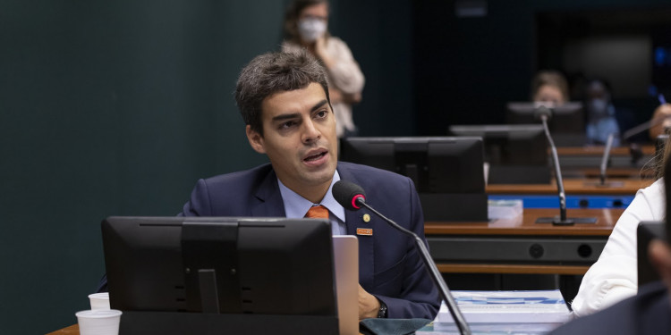 Câmara aprova projeto que atualiza regras do Fundeb, mas ainda deixa pendências para 2023