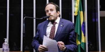 PEC de autoria do NOVO propõe participação de todos os poderes nas indicações para o STF PEC de autoria do NOVO propõe participação de todos os poderes nas indicações para o STF