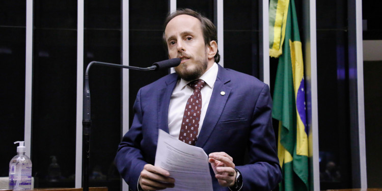 PEC de autoria do NOVO propõe participação de todos os poderes nas indicações para o STF PEC de autoria do NOVO propõe participação de todos os poderes nas indicações para o STF