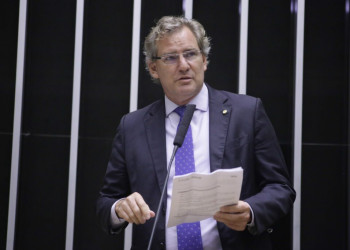 ‘Brasil não pode ficar refém da Zona Franca de Manaus’, diz deputado sobre IPI