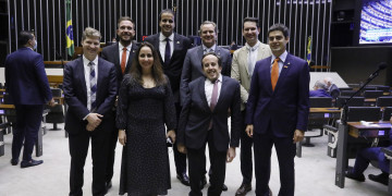 Redução da carga tributária no Brasil é debatida em votação na Câmara Redução da carga tributária no Brasil é debatida em votação na Câmara