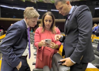 Bancada do NOVO apresenta PEC contra nepotismo em Tribunais de Contas