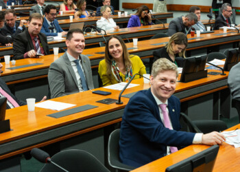 Câmara interpela Lula sobre sigilo de visitas ao Alvorada