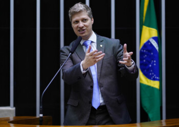 Abaixo-assinado por CPI do abuso de autoridade registra 500 mil apoios