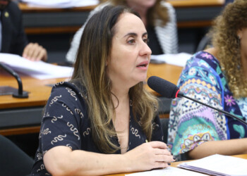 Comissão de Saúde debate saneamento básico com ministro das Cidades