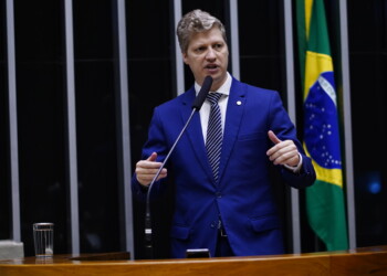 Oposição aciona STF contra aprovação da MP dos Ministérios no Congresso