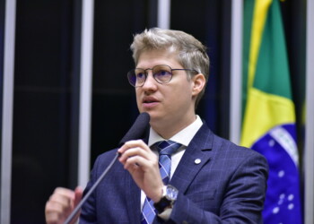 Van Hattem reage à aprovação do novo Marco Fiscal: “negociatas com o governo”