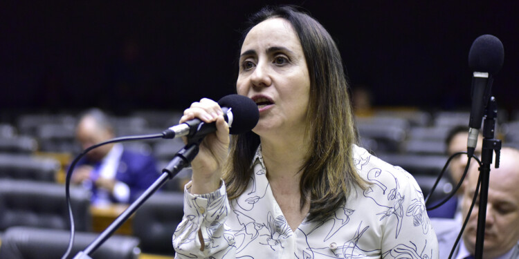 Parlamentares criticam decisão do STF de recriar imposto sindical obrigatório: ‘Retrocesso’ Parlamentares criticam decisão do STF de recriar imposto sindical obrigatório: ‘Retrocesso’