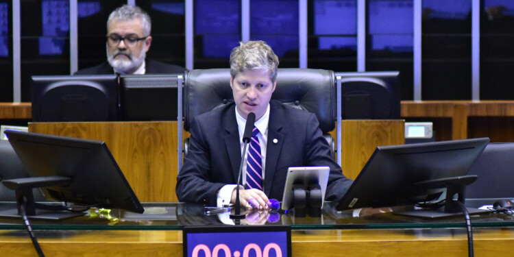 ‘STF notabiliza-se por ajudar a criminalidade’, acusa deputado ‘STF notabiliza-se por ajudar a criminalidade’, acusa deputado