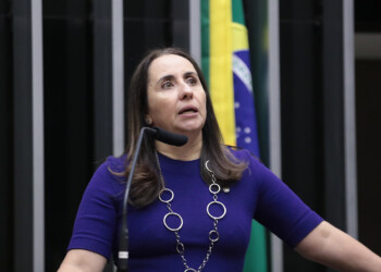 Taxação das blusinhas: Câmara “assusta” Fazenda e vê isenção a varejistas nacionais como arma para negociar