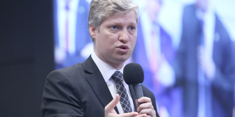 Nem metade dos recursos anunciados chegaram ao RS Nem metade dos recursos anunciados chegaram ao RS