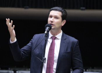 “SUS não é gratuito”, lembra Marques; serviço custa R$ 3,83 por dia para cada brasileiro