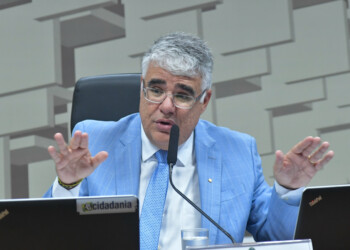 Girão e parlamentares de oposição vão apresentar superpedido de impeachment contra Moraes