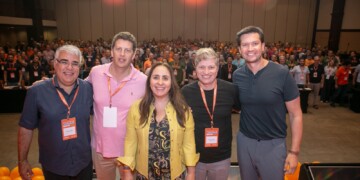 NOVO questiona ações de Juscelino Filho sobre bloqueio do X e revisão de concessão da Starlink NOVO questiona ações de Juscelino Filho sobre bloqueio do X e revisão de concessão da Starlink