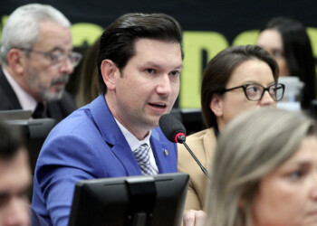 Câmara rejeita incluir taxação de grandes fortunas na reforma tributária