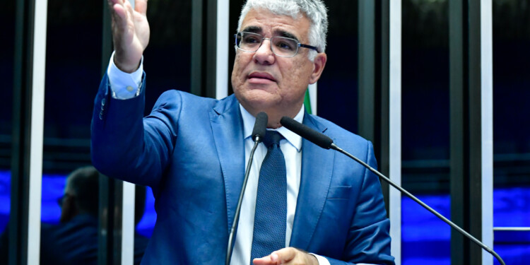 Girão critica julgamento do STF sobre responsabilidade de redes sociais Girão critica julgamento do STF sobre responsabilidade de redes sociais