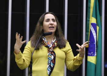 Líder do NOVO critica interferência econômica no setor supermercadista